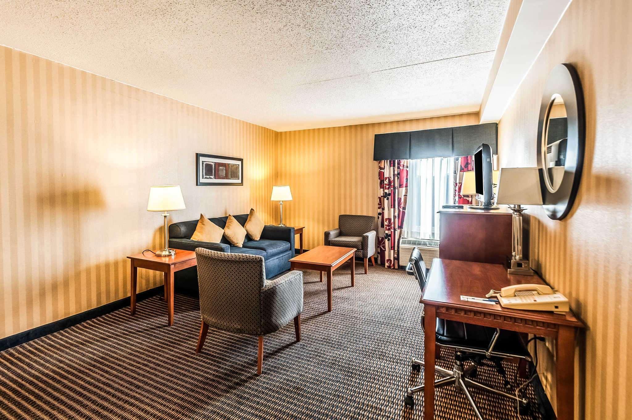 Comfort Inn & Suites Alexandria West Kültér fotó