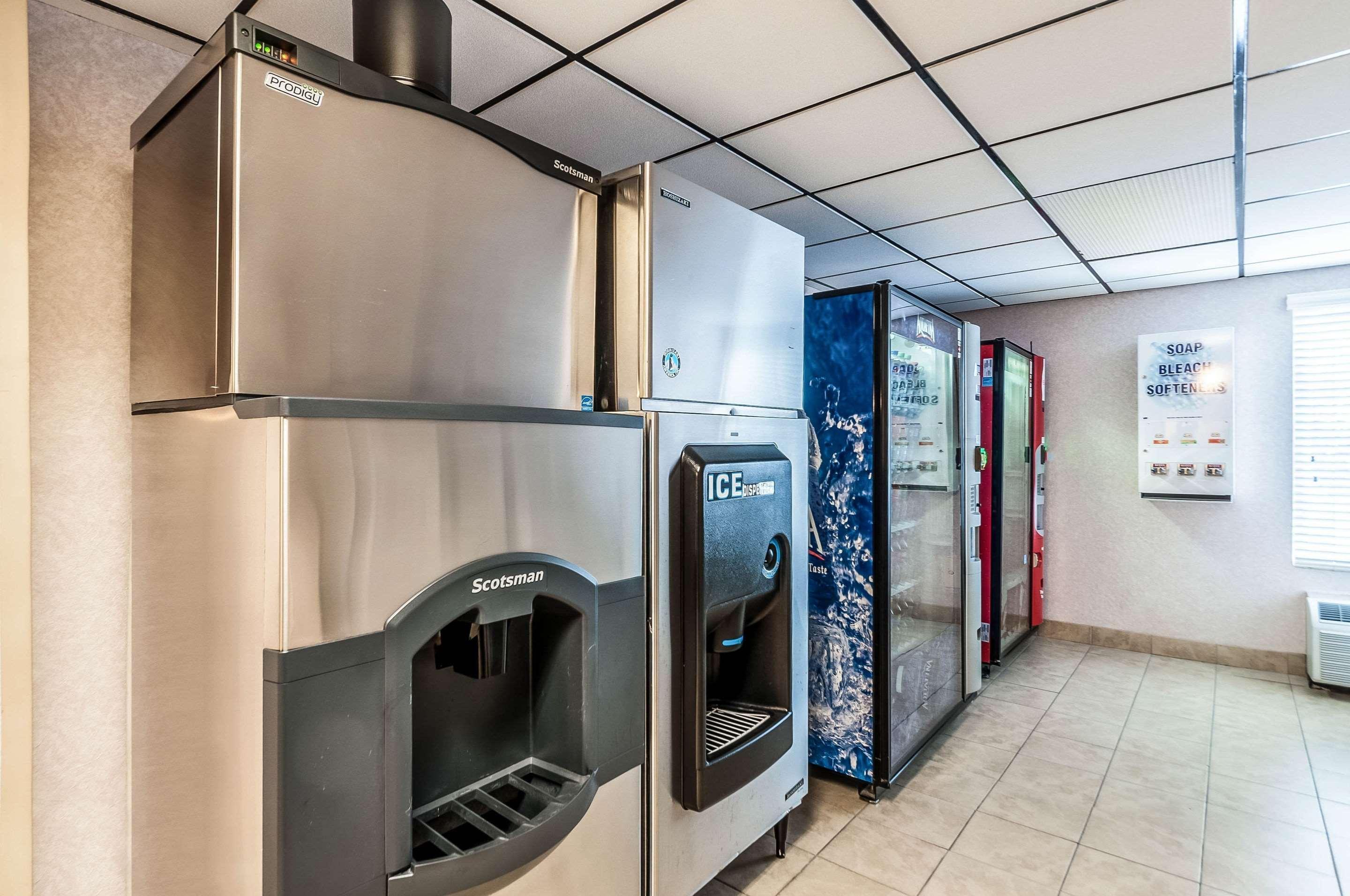 Comfort Inn & Suites Alexandria West Kültér fotó
