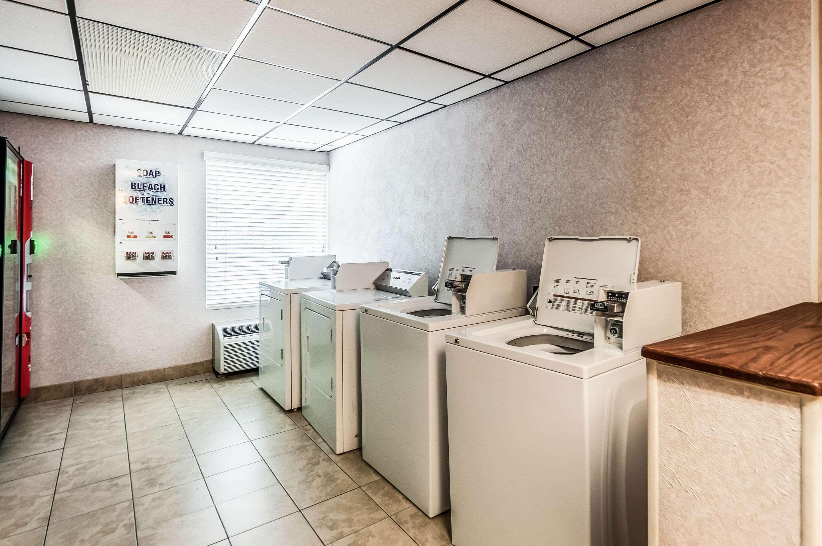 Comfort Inn & Suites Alexandria West Kültér fotó