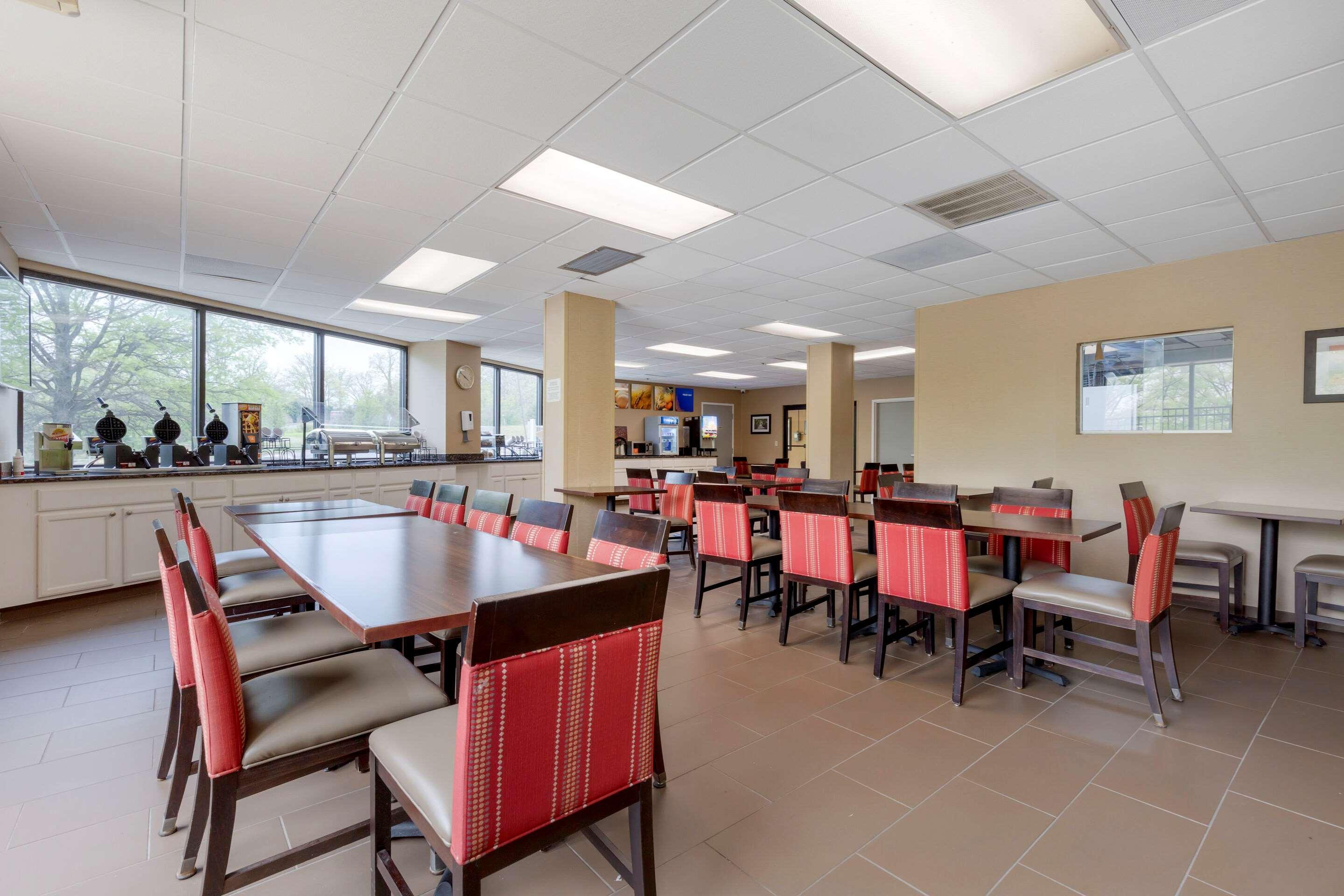 Comfort Inn & Suites Alexandria West Kültér fotó